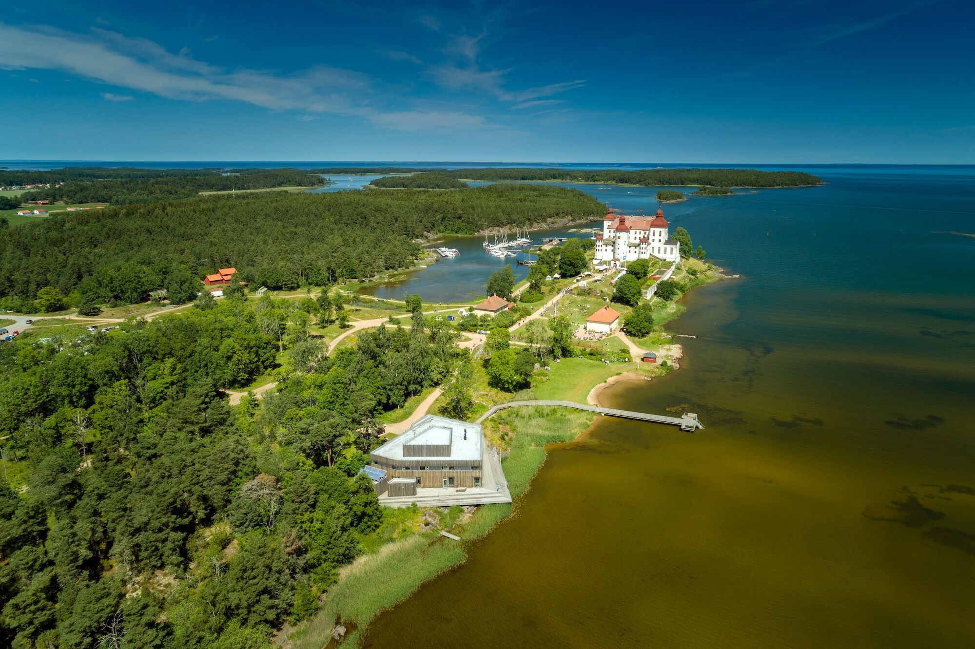 Naturum Vaenerskaergarden - Victoriahuset Lidkoping Bagian luar foto